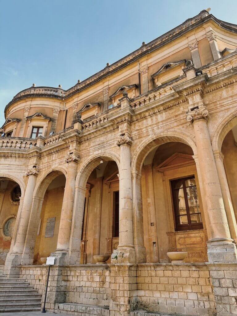 Noto, Italy buildings 