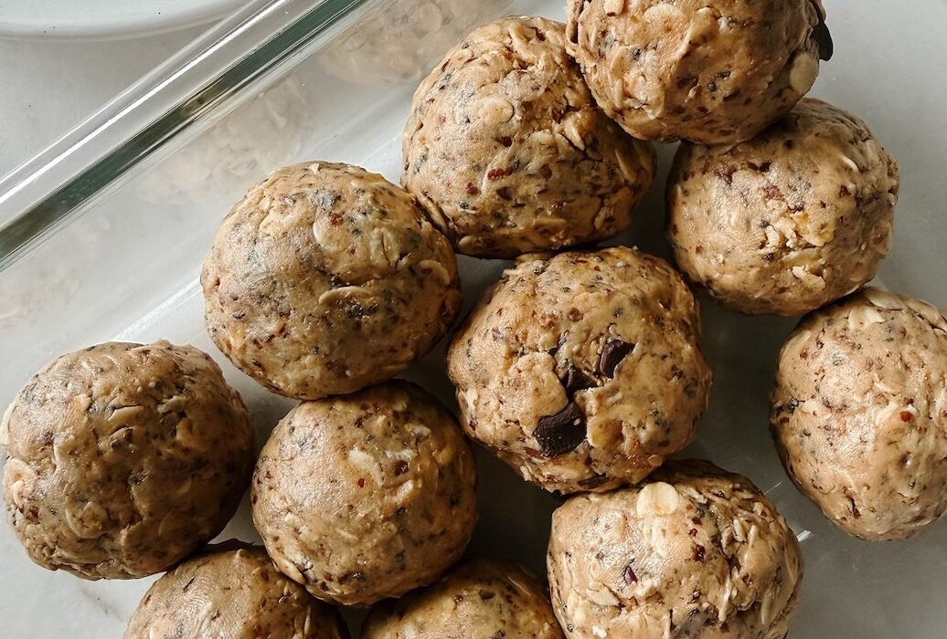 No-Bake Protein Lactation Bites (Easy Postpartum Snack)